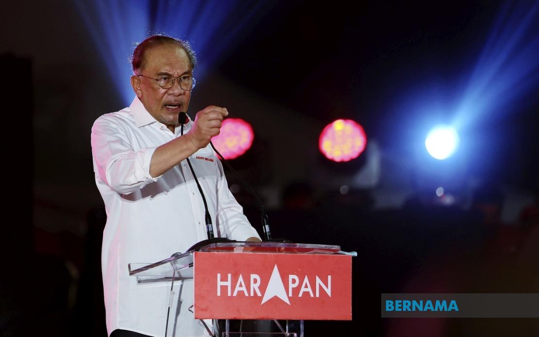 PM Anwar Urges Restraint in Negeri Sembilan Election Campaign, Warns Against Royal Institution Attacks
