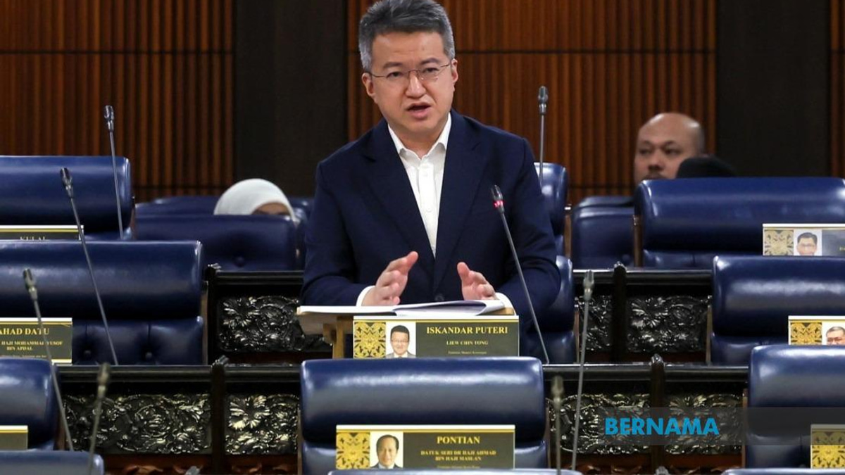 Deputy Finance Minister Denies Jho Low Secretly Entered Malaysia Last Year for 1MDB Settlement Talks
