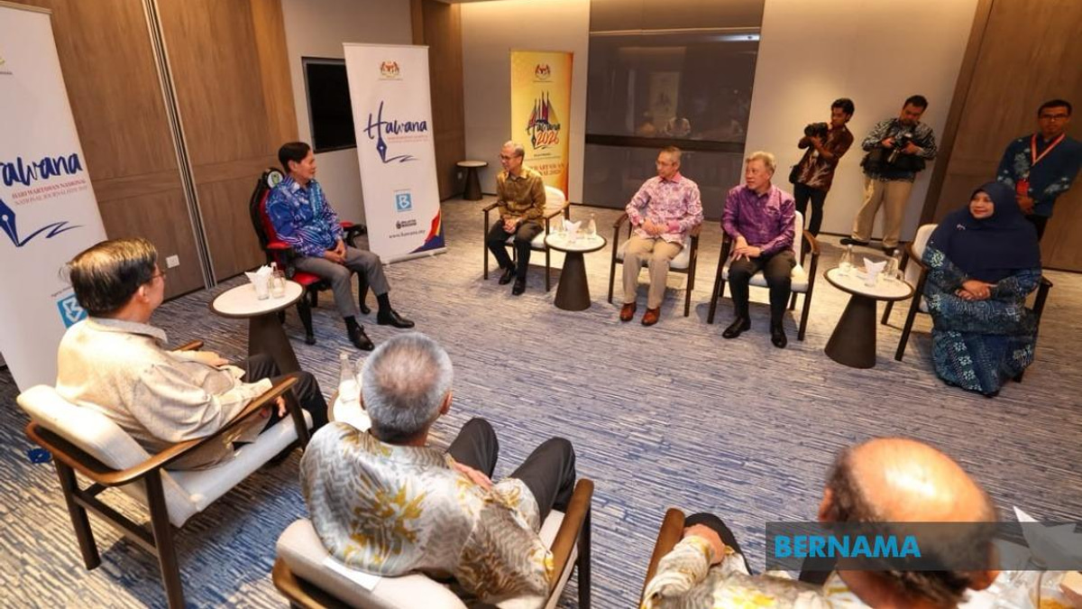 Malaysia's Communications Minister Pushes for Unified ASEAN Approach to Combat Misinformation