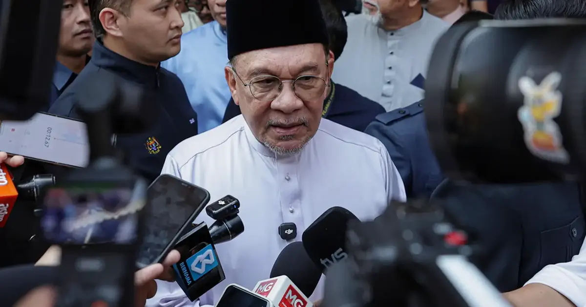 Anwar Vows Continued Drive After Merdeka Center Survey Shows High Approval