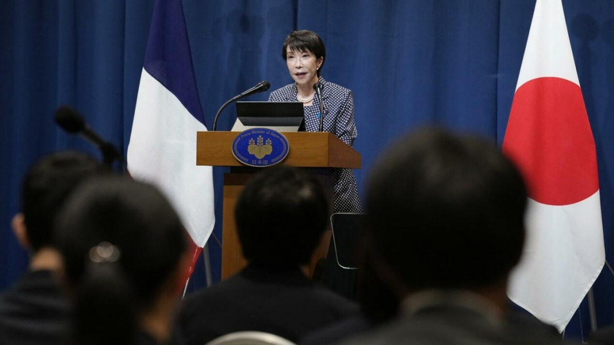 Japan's Takaichi Cabinet Support Hits Eight-Month Low Amid Economic Concerns
