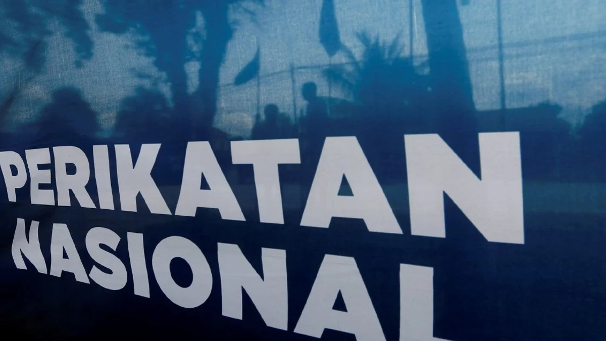 Azmin and Radzi Removed from Perikatan Nasional Leadership Roles in Coalition Reshuffle