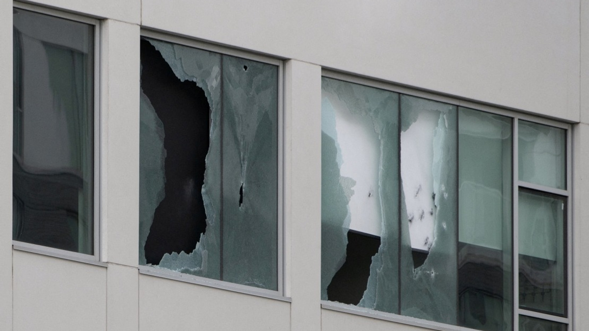 Montreal Police Officer Among Three Killed in Shooting; Incel Ideology Suspected