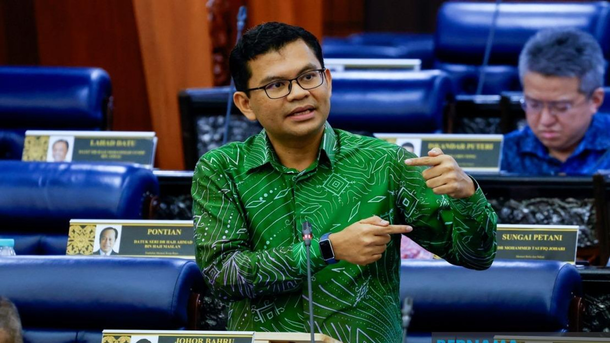 Malaysia's Labour Market Shows Resilience as Job Losses Decline, Minister Says