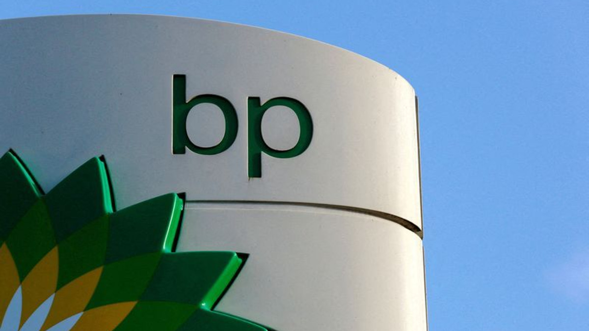 Major US fuel retailers face California lawsuit over alleged AI price-fixing scheme