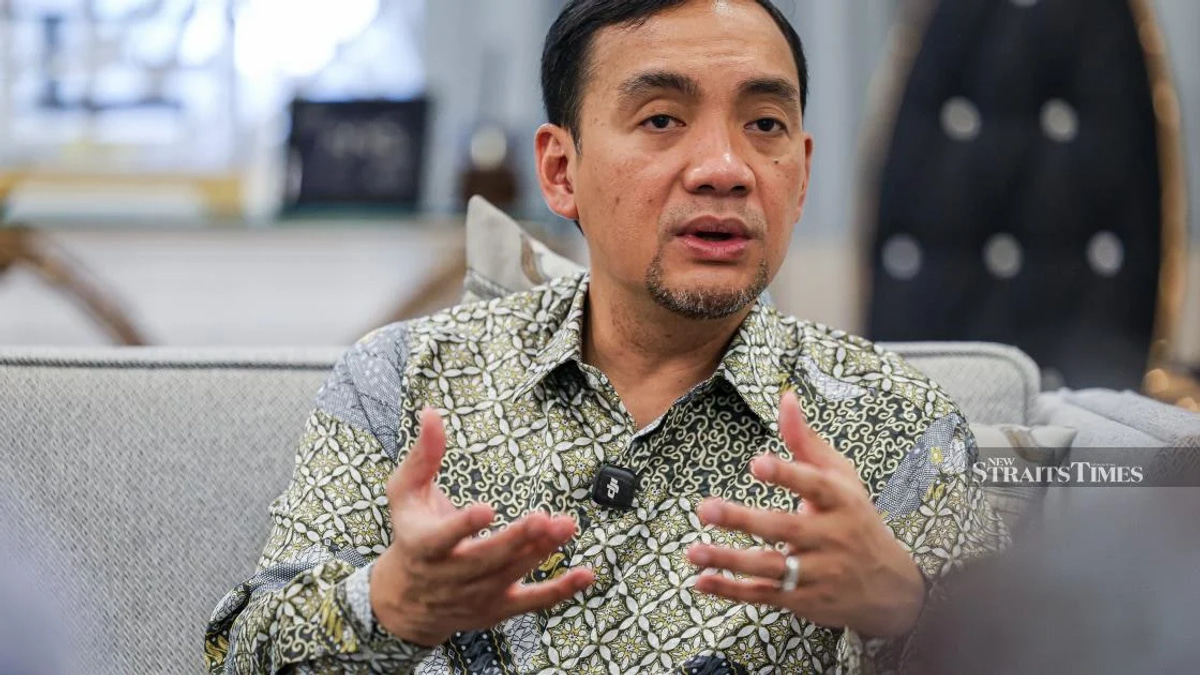 Johor's BN Draws Hard Line on DAP Partnership as State Election Looms